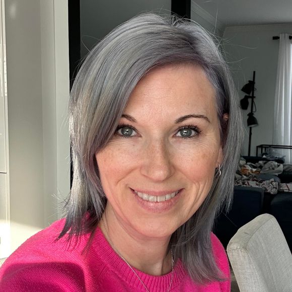 Meet your Posher, Isabelle - Picture 1 of 1